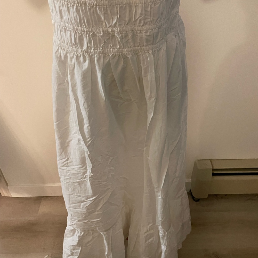 Elegant H&M White off the shoulder Dress NWT - Picture 3 of 6